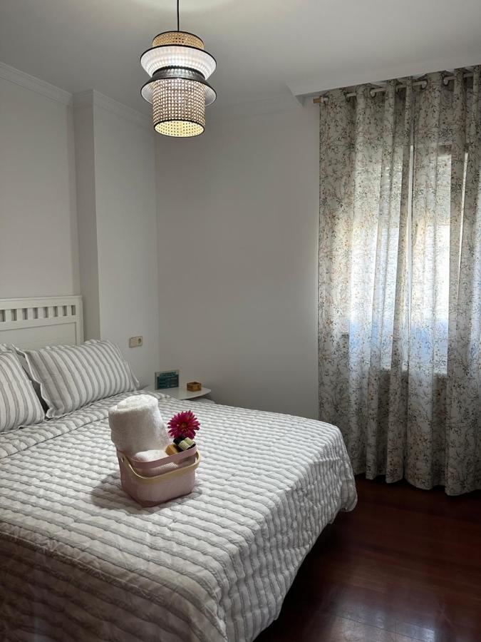 O Xaneiro Apartment Noia Luaran gambar